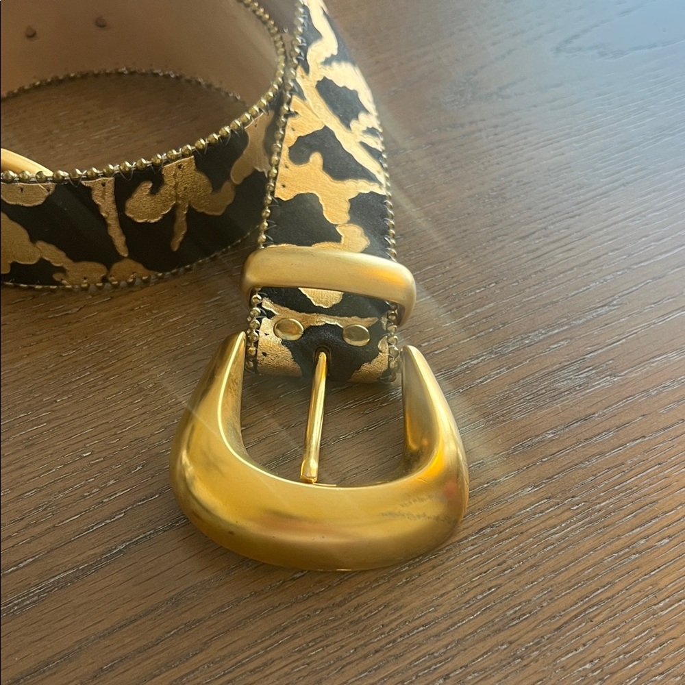 B.B.Simon Italian Leather Gold and Black Patterned Belt Size M - Picture 3 of 10
